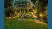 Christina's Home & Garden
