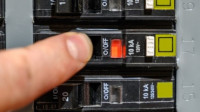 Circuit Breaker Repair